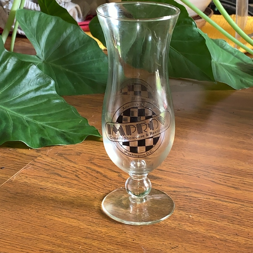 Improv Comedy Club 10" 20oz Souvenir Hurricane Glass